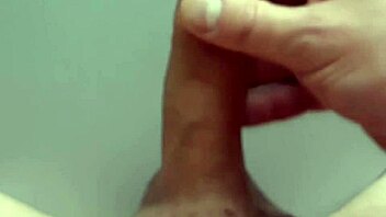 Handjob with big load: Small dick's biggest dream