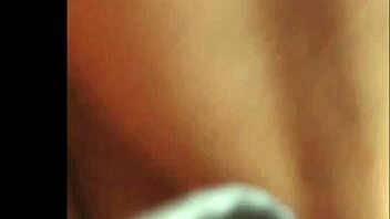 Live amateur webcam pissing