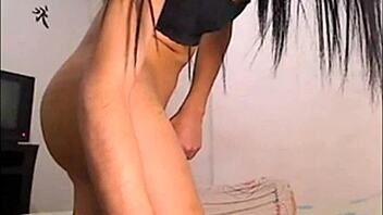 brunette shemale masturbating on cam 😏