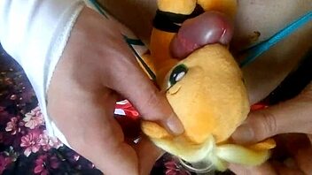 Punish Applejack in shibari bondage?