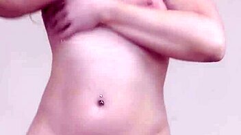 Hey, wanna see this hot milf stripteaser rip clothes off?