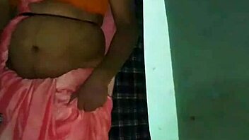 want to see a shemale dance mujra in saree?