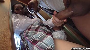 Blowjob and fingering by an Oriental girl