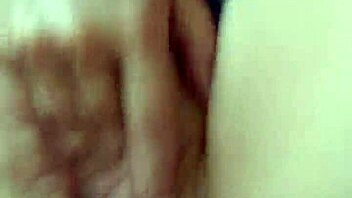 Anal queen is loving the assfucking