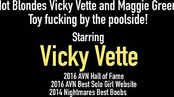 Hot blondes Vicky Vette and Maggie Green toy fuck by the pool.