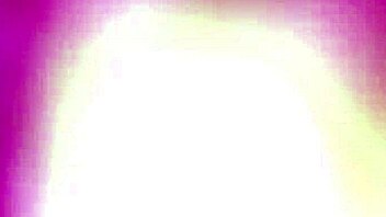 Watch this Latina bend over for doggystyle fucking?