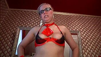 Casting Creampie Surprise with Vicky Wilfing in Wien Group Action