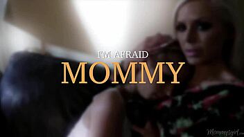 elle goldie teen 18+ licked by old milf in hot session