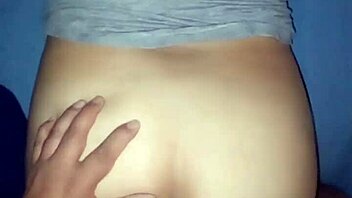Chatting about banging my wife's juicy ass, so hot! 😍