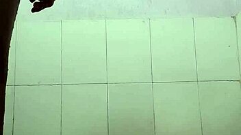 leaked bathroom video from india 😱