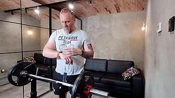 Muscular bisexuals workout and masturbate in a gay workout video