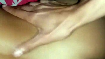 Watch This Hardcore Shemale Fuck Novinho Mineiro!