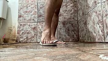 check out this ebony babe's foot fetish video with cum on ass 😍