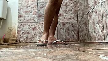 check out this ebony babe's foot fetish video with cum on ass 😍