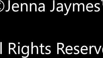 ג'נה ג'יימס בולעת עמוק לגבר מבוגר בפעולה קשוחה עם חניקה