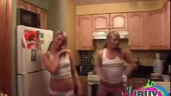 jamie spice licks her lesbian friend's perfect ass while masturbating in lingerie, reaching orgasm