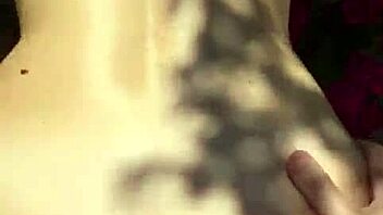 Comendo o cuzinho da exposi��o safada com anal interracial