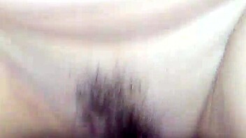 does this whore ride cock like a pro?