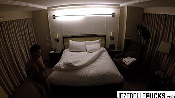JEZEBELLE BOND HANGS OUT IN HER HOTEL ROOM, MASTURBATING SOLO
