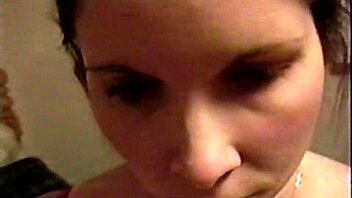 Busty mommy sucks like a pro and gets a facial