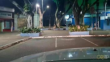 will this tourist's help with her dress lead to her tight wet pussy?