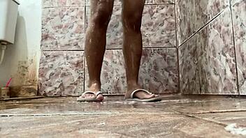 check out this ebony babe's foot fetish video with cum on ass 😍