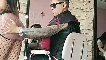 Happy ending sexual aesthetics in a neutral exploration