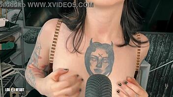 Lou Nesbit Lia Louise's Dirty Femdom JOI