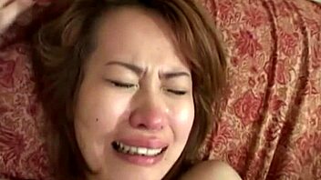 Ever tried fetish kissing with Japanese lesbian babes? Tell me how their hairy play feels!