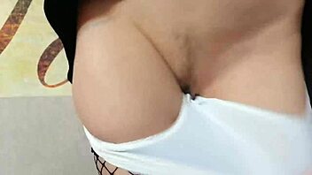 I’m such a good girl, wanna serve ya, my lord, play with me, I wanna be naughty for ya, ok?