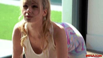 Busty Fitness Babe Jessica Starling's Trainer Workout