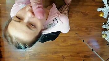 I’m such a good girl, wanna serve ya, my lord, play with me, I wanna be naughty for ya, ok?