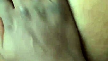 massaging my pregnant girlfriend's thick juicy booty in a relaxing session at home