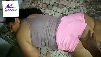 Amateur wife gets caught by her stepson and ends up receiving a cumshot