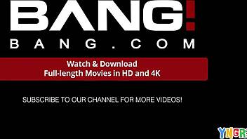 หีของแม่ Mae Milano โดนเสียบด้วยไม้กลิ้งแป้ง