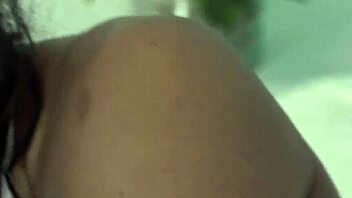 ब्लैक जवान 18+ एमेच्योर रियलिटी हार्डकोर में राइड करती