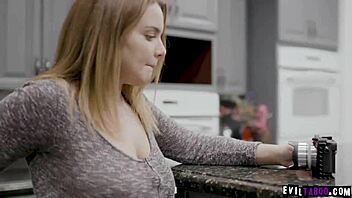 Mickey Mood catches Couchsurfing thief Natasha giving blowjobs and getting fucked for forgiveness