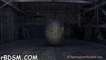 whip me in this sadomasochistic blowjob session