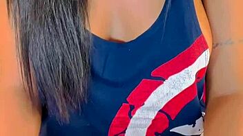 rosa dives into muff diving that wet pussy 😋