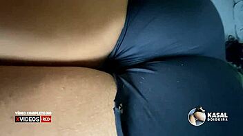 No condom handjob: Wet wedding with a new girl
