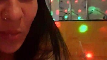 Amateur Latina's Clit Masturbates in HD Video