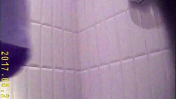 Teen voyeurism: Girls get filmed in the bathroom
