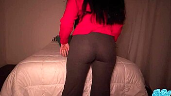 Secretary Shows Room, Cums In Huge Ass.