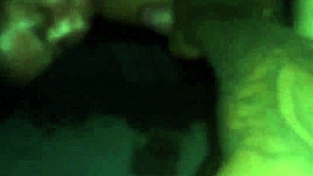 amo tomar leitinho quentinho, but can you handle my wild side tonight?