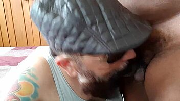 He sucked and took it in the ass the parrudo way