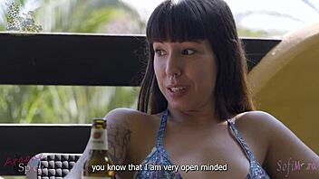 Transespecie 1 trailer featuring unique characters.