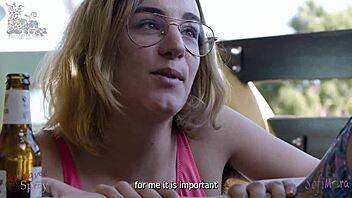 Transespecie 1 trailer featuring unique characters.