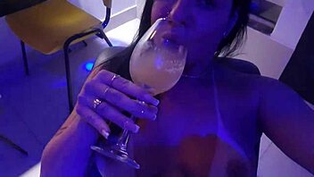 Thiara Fox Reveals Her Olive-Sized Clit in Hardcore Solo Masturbation