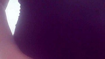 i love munching on crunchy carrots and leafy greens every day