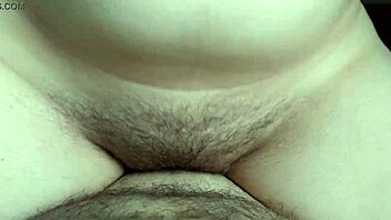 야, 내 큰 가슴 스텝맘 밀키 마리 임신시키는 거대한 크림파이 도와줄래?